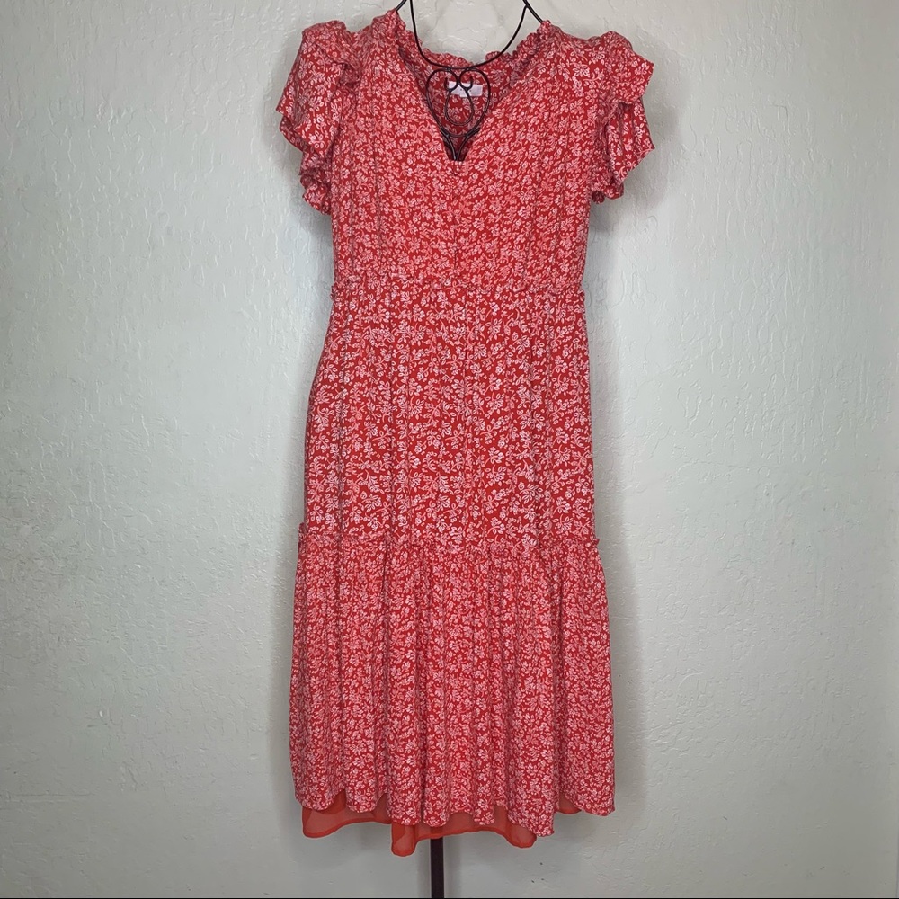 A Loves A Red White Floral Ruffle Led Tiered Short Sleeve Dress